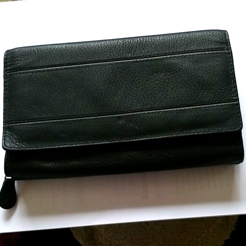 Wilson leather wallet all in one
